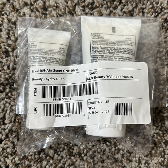 NWT ALO Yoga Clean Sun SPF Duo Mineral Sunscreen & Face Moisturizer Set - Picture 7 of 7